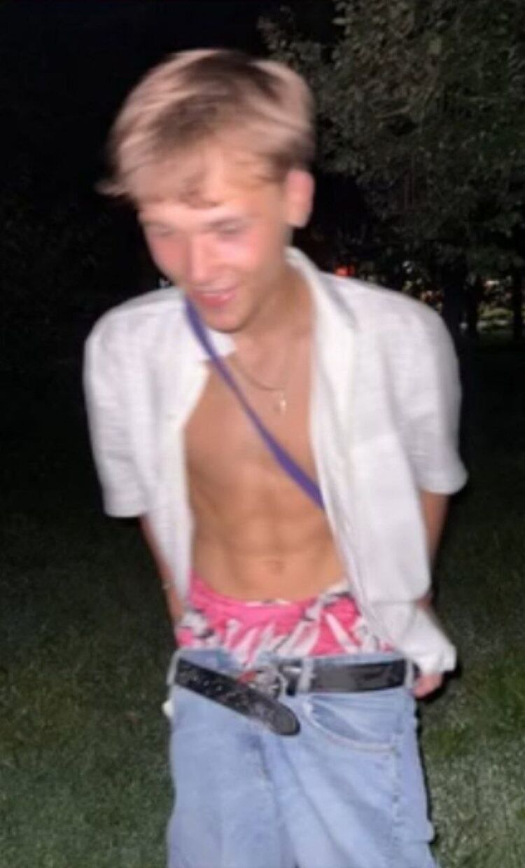 ���� 56085708 ����� ����, 19 ���, ���� ���������� � �����