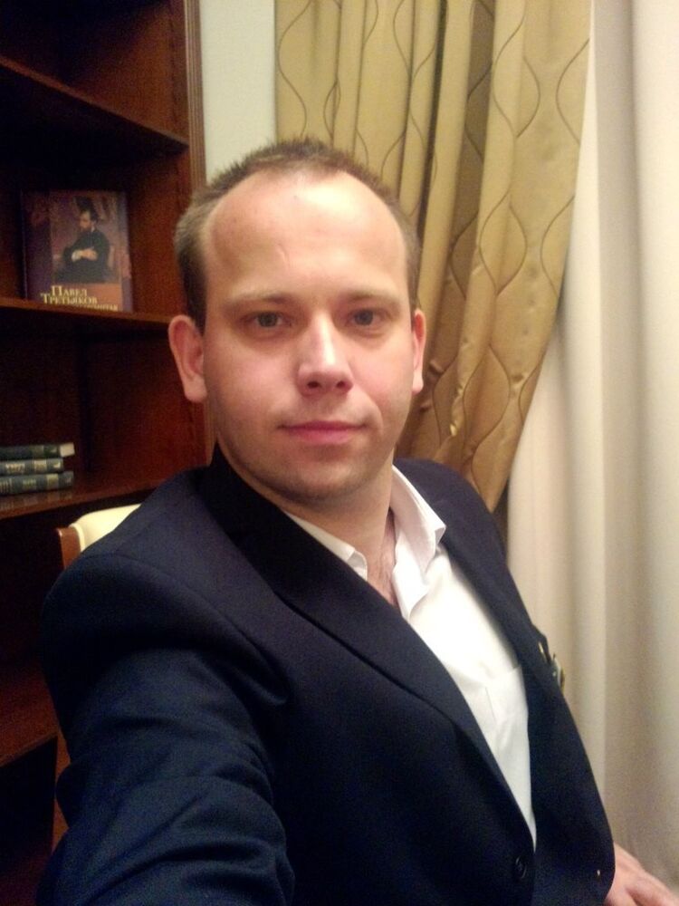 9952828  Michael, 41 ,     