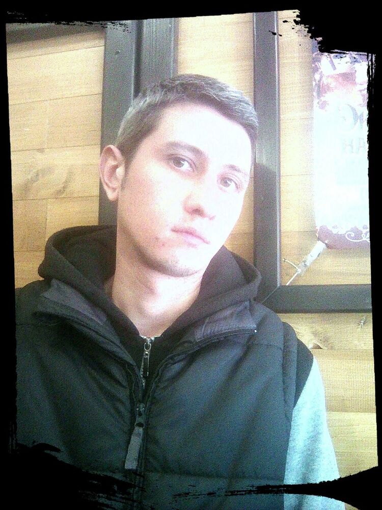  ,   Artur, 33 ,   ,   , c 
