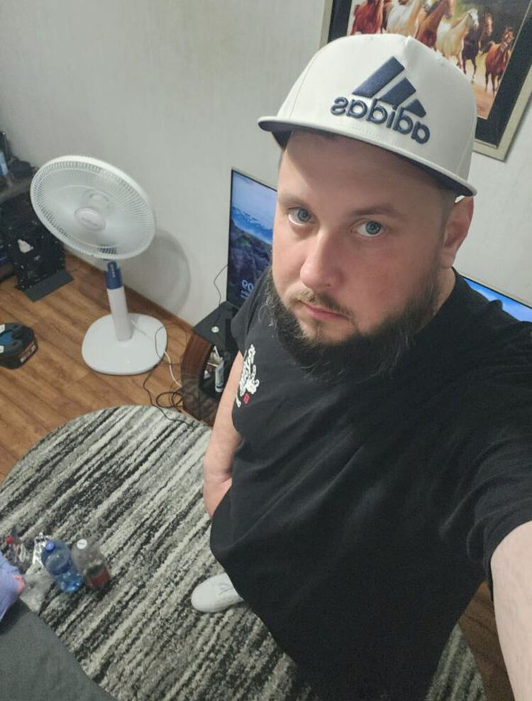 40414708  AlexDv, 37 ,     
