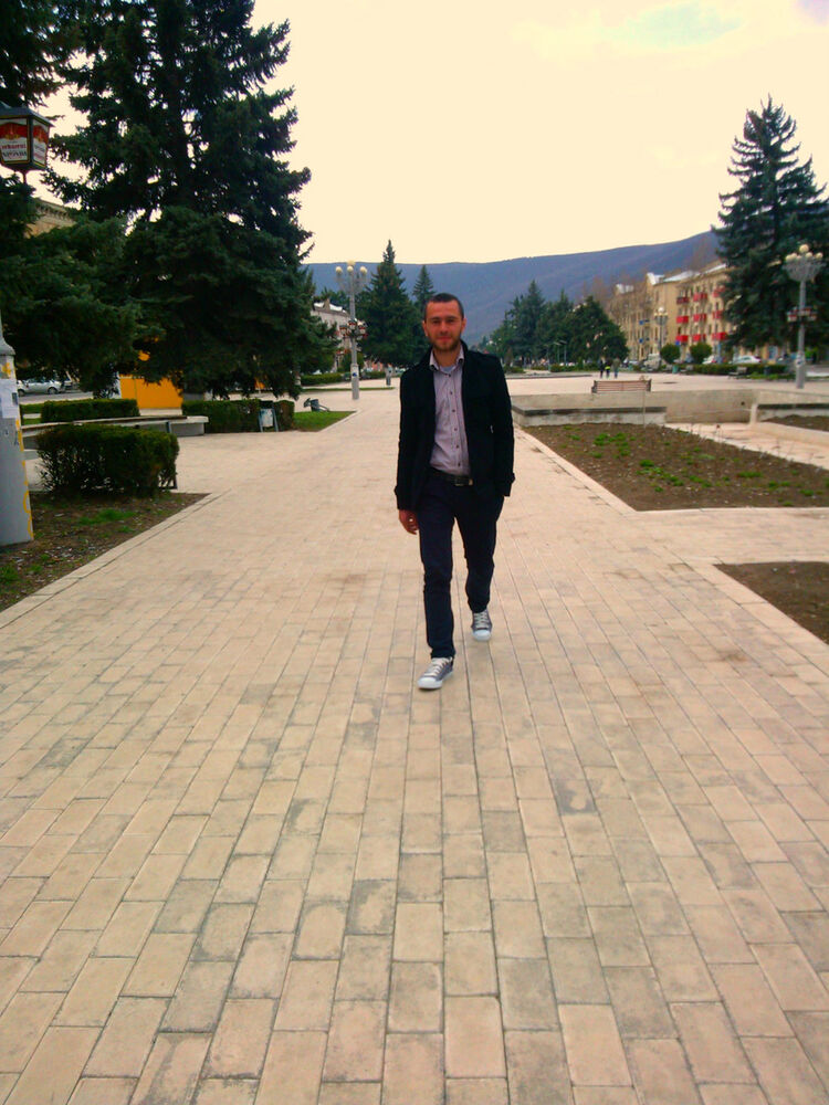  5649348  Leqso, 30 ,    
