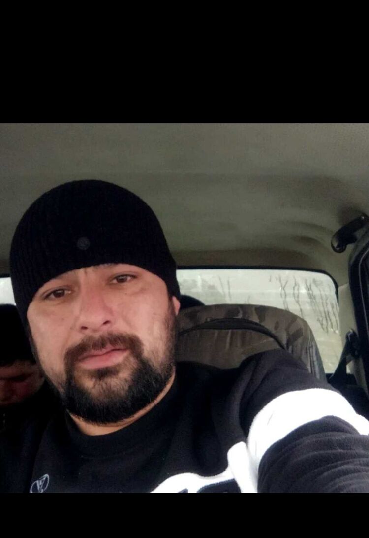  46141658  , 34 ,    