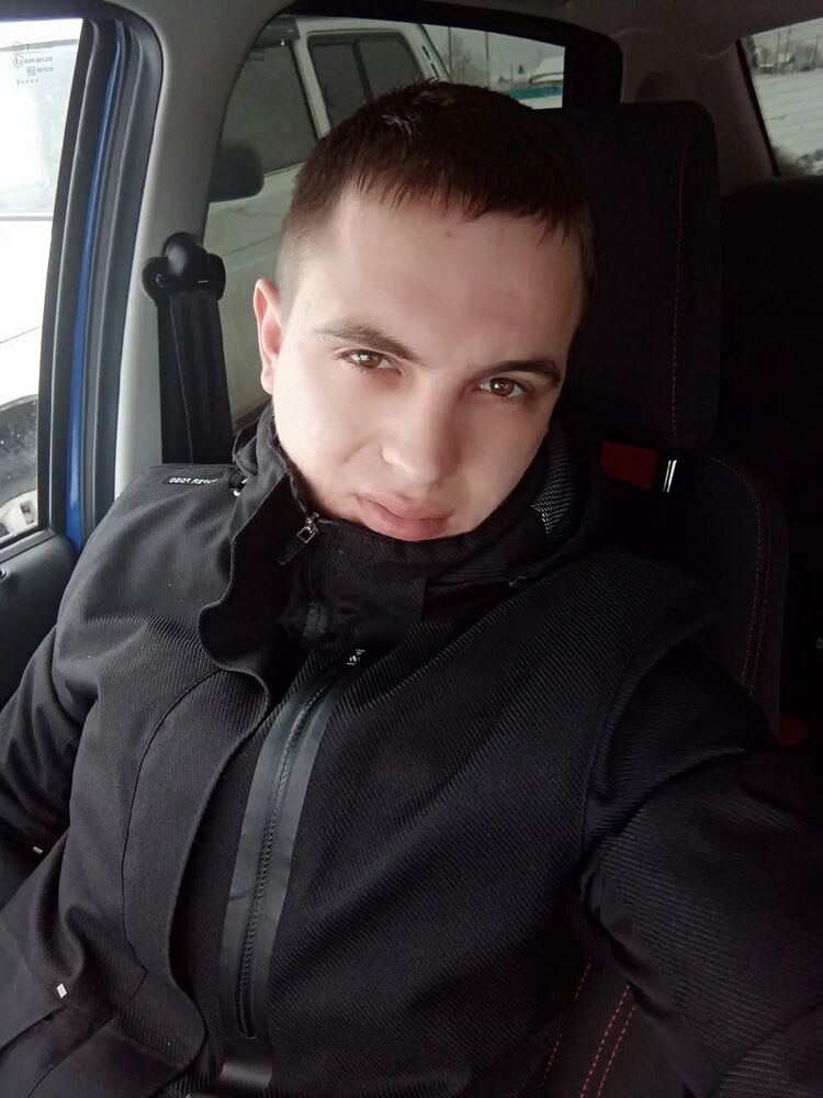  31736228  , 28 ,    