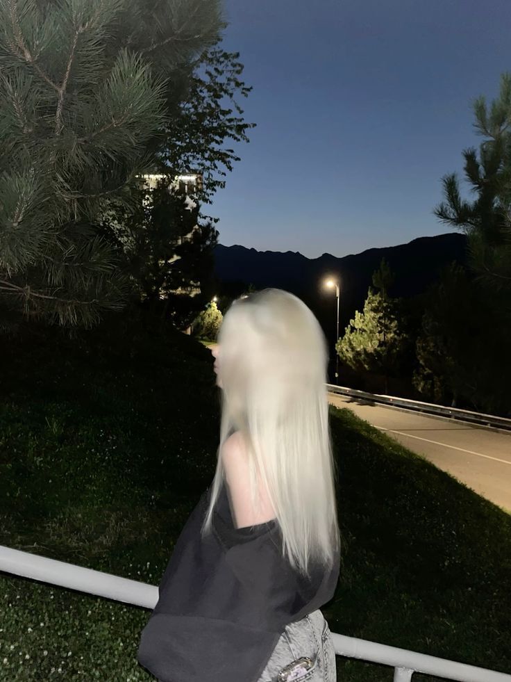  54330018  , 19 ,    -