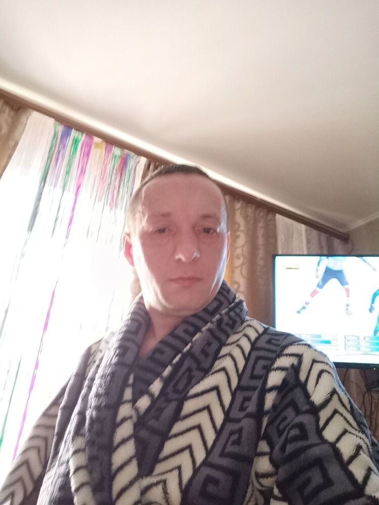  31330988  , 40 ,    