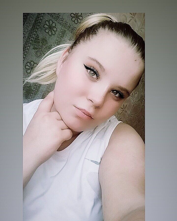  23725528  , 21 ,    