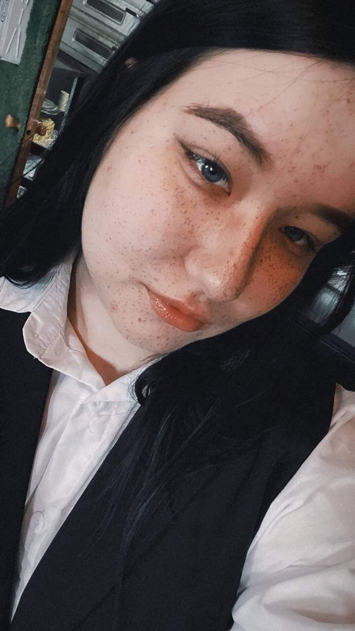  43681938  , 19 ,    