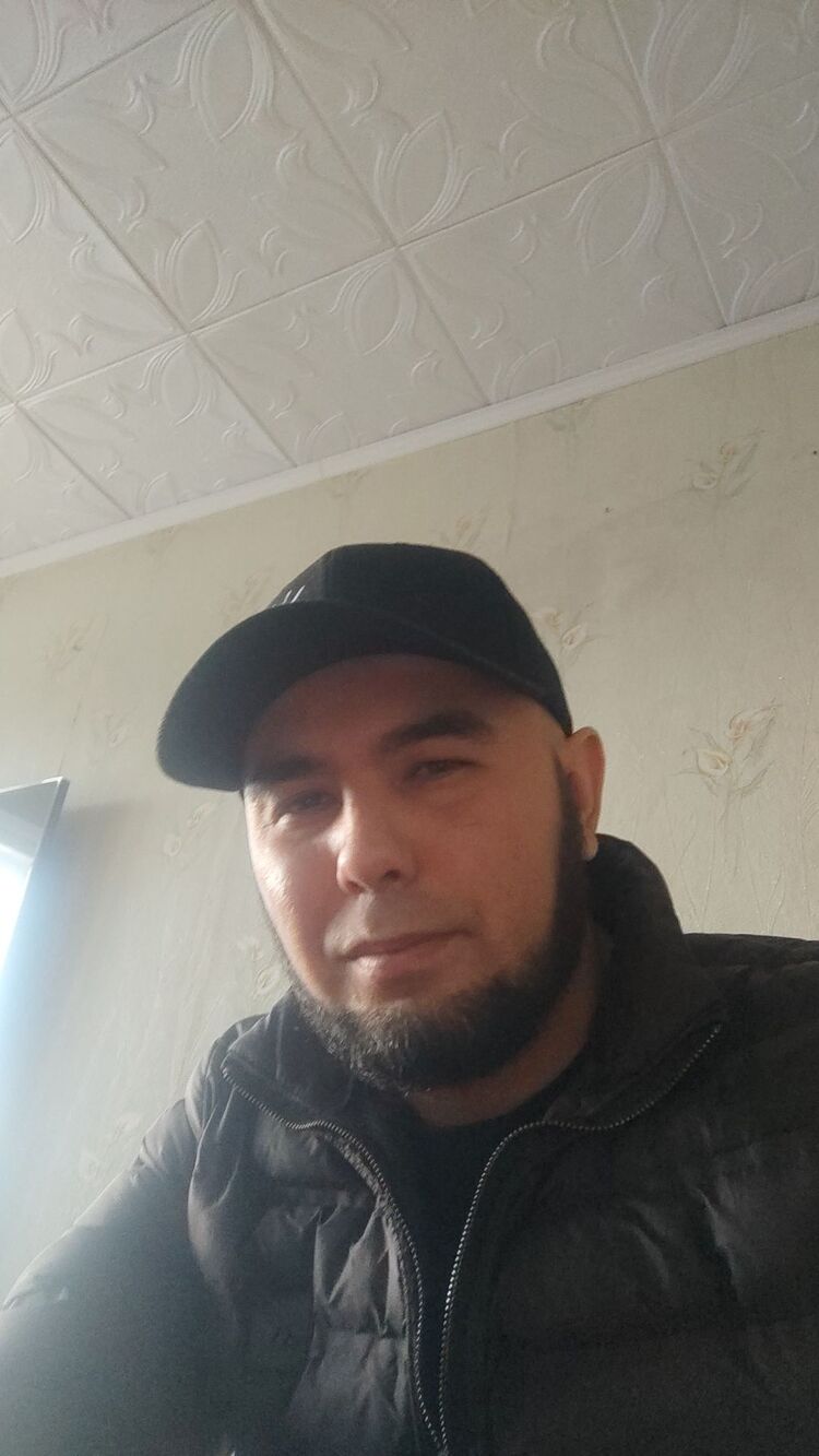  -,   ZAFAR, 37 ,   ,   , c , 