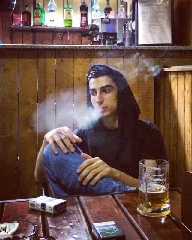  31760418  Alex, 26 ,    Antwerp