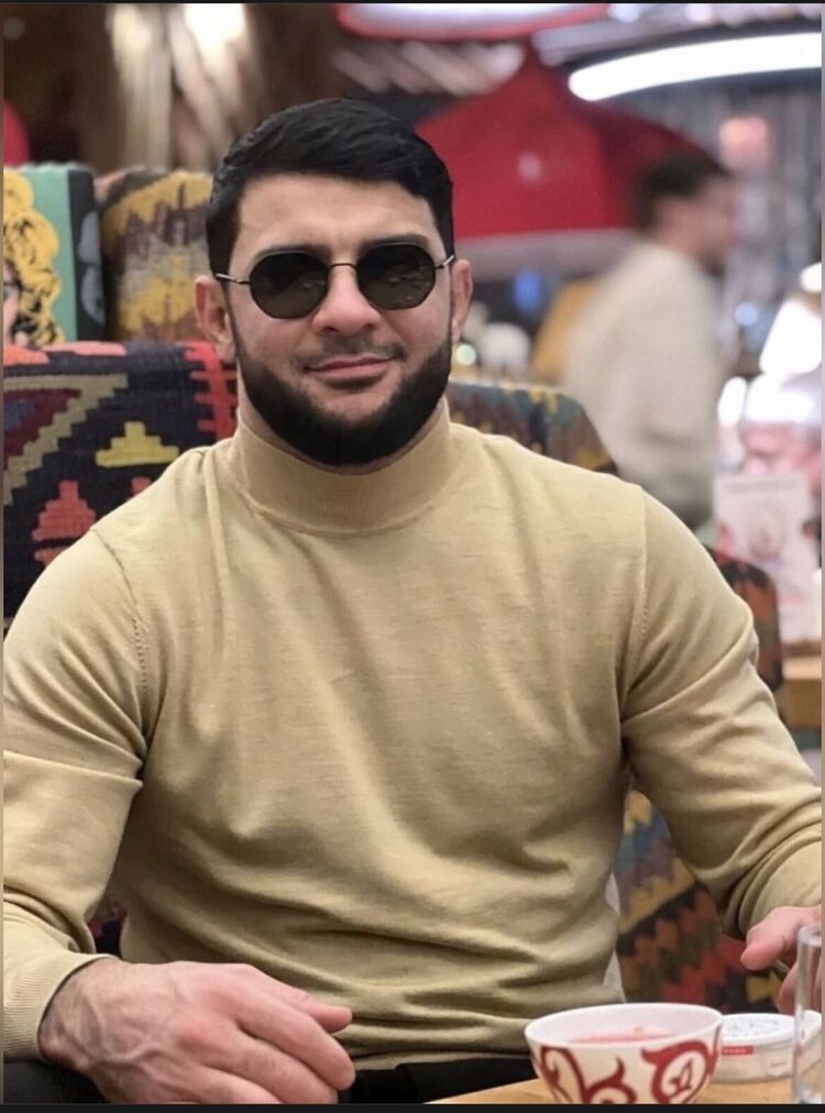  50918138  Azamat, 25 ,    Deleted