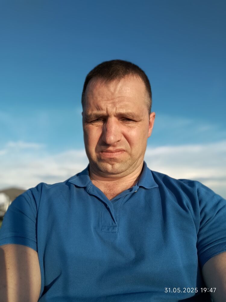  ,   Dima, 44 ,   ,   , c , 