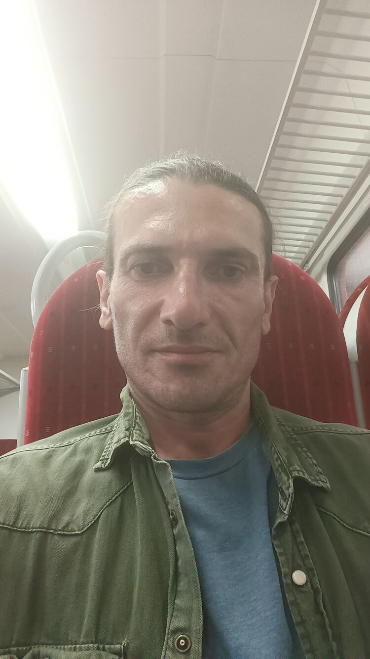  Warszawa,   Giorgi, 45 ,   ,   , c , 