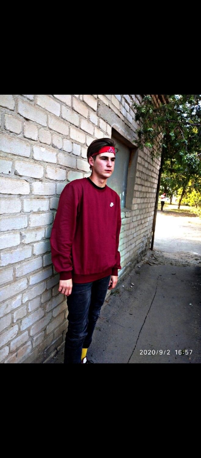 ���� 40422748 ����� �����, 22 ����, ���� ���������� � �������-��-����