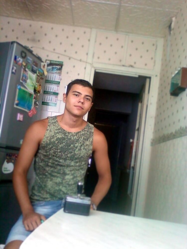  7638618  , 32 ,    