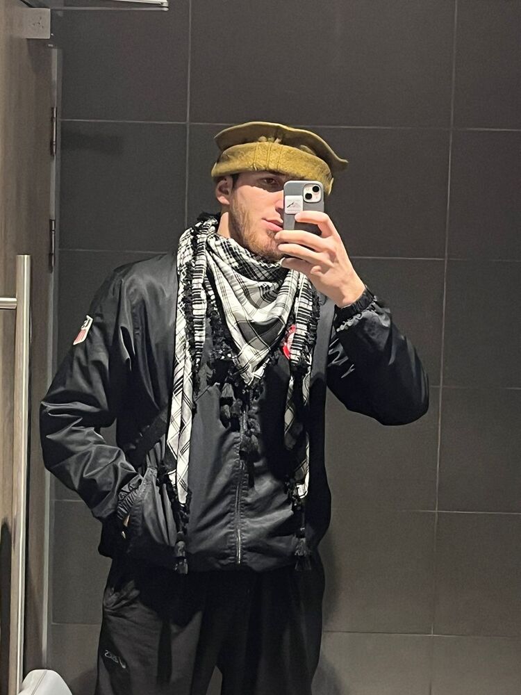  -,   , 25 ,   ,   