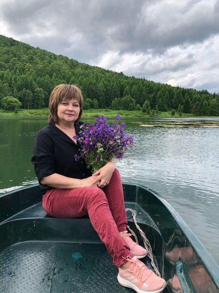  52791568  Evgenia, 49 ,    