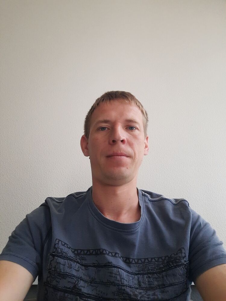  48794348  , 36 ,    