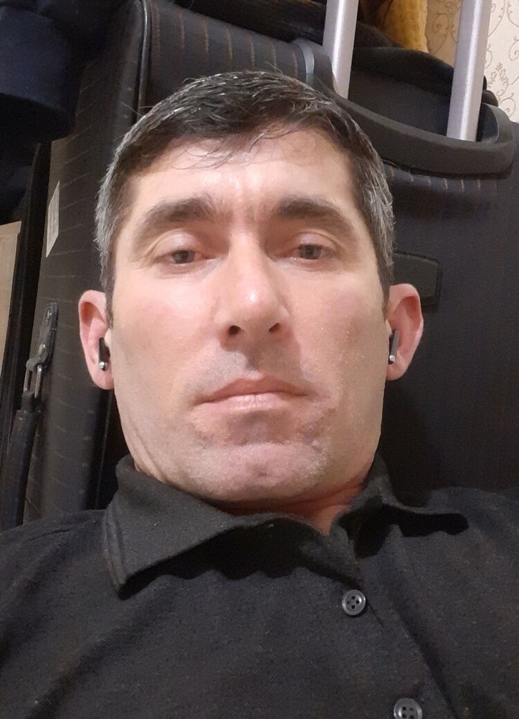  33109808  , 44 ,    