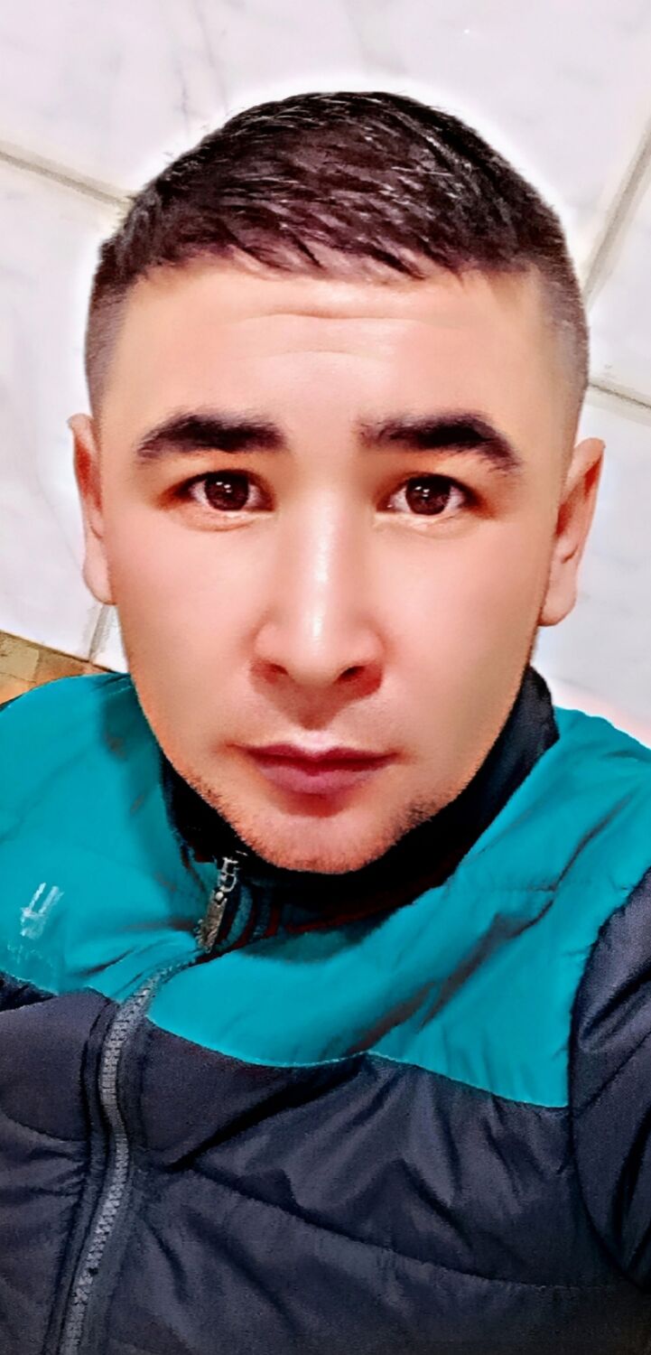 48116518  Dima, 30 ,    