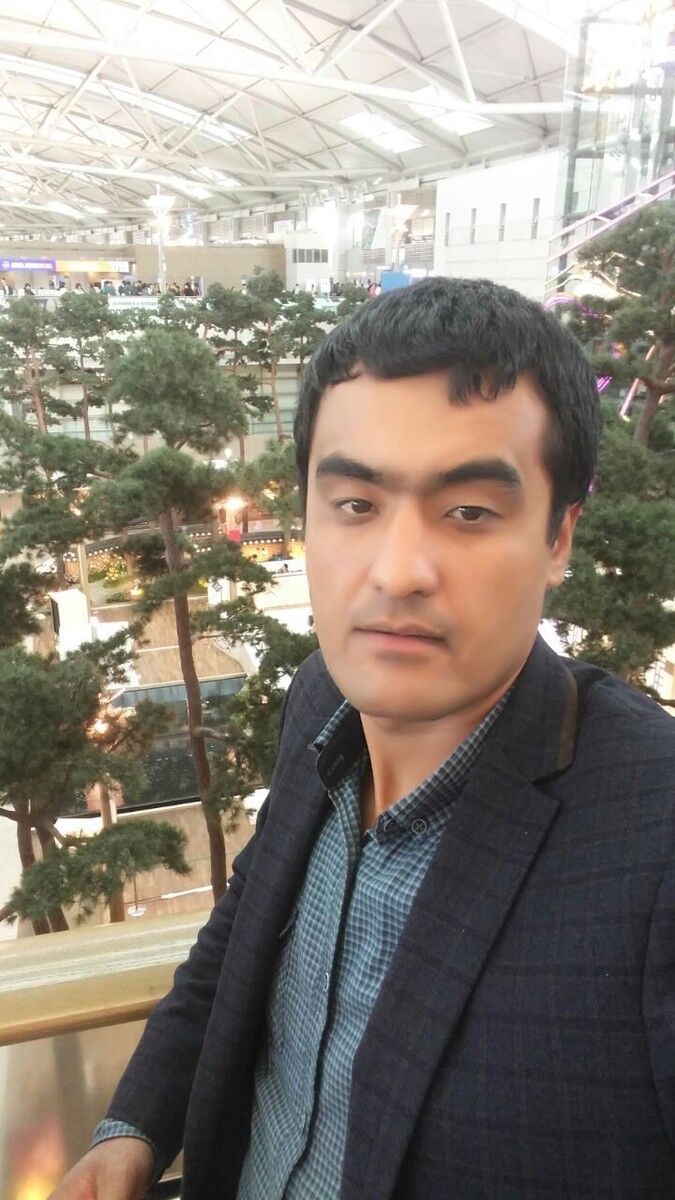  10910968  Bahodir, 39 ,    