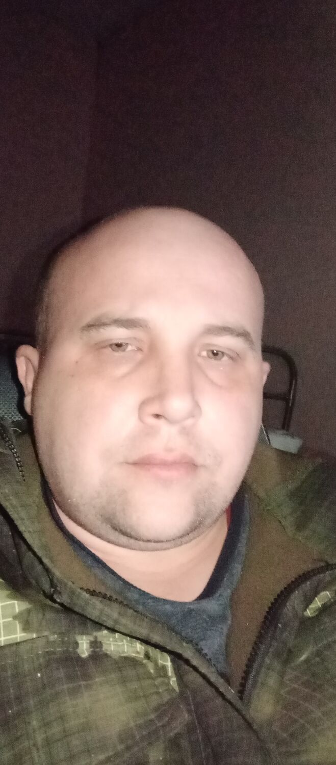  48089388  , 32 ,    