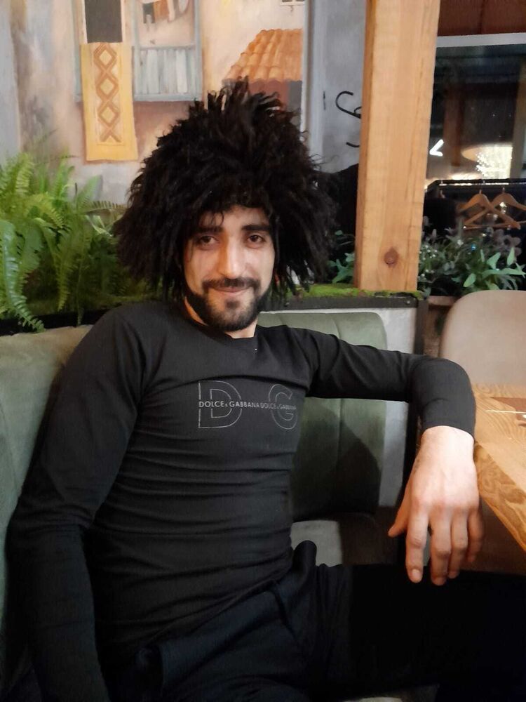  ,   Gevorg, 35 ,   ,   