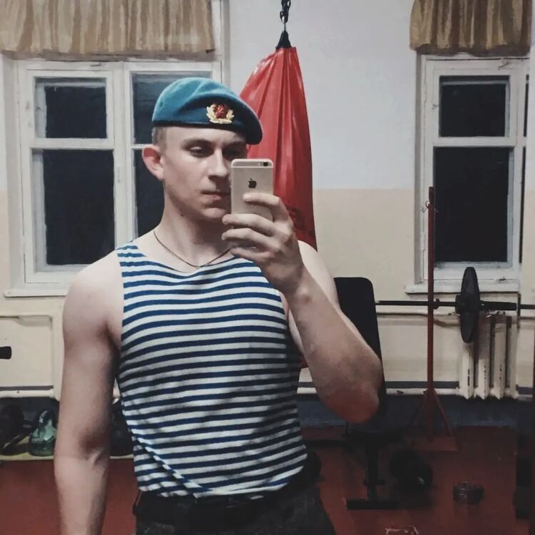  ,   Ivan, 21 ,   ,   , 