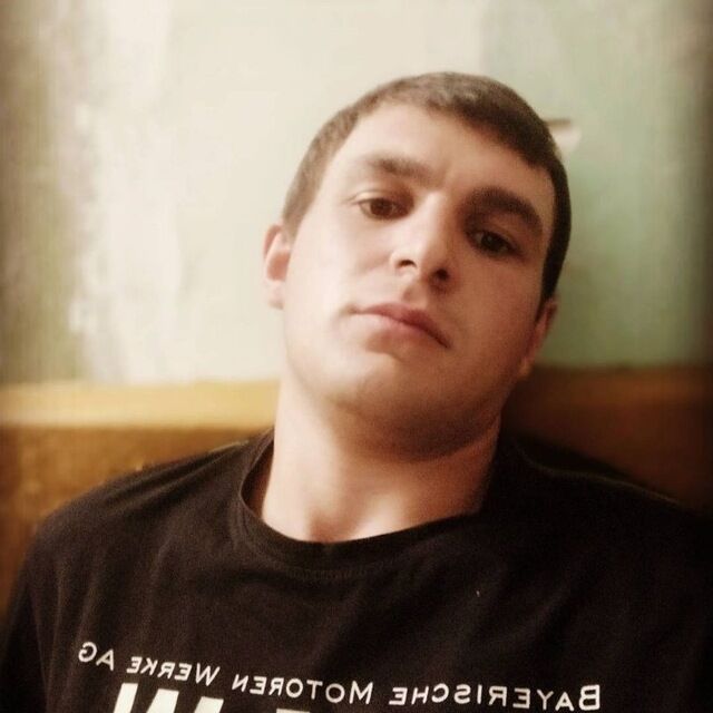  38407758  , 28 ,    