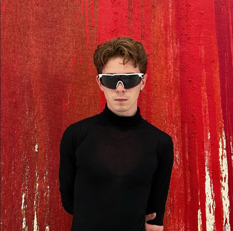 ���� 44989598 ����� ������, 21 ���, ���� ���������� � ������