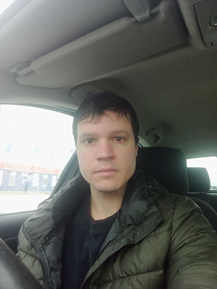  ,   Stas, 33 ,   ,   