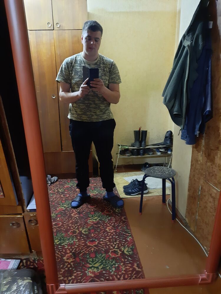  30233128  , 23 ,    -