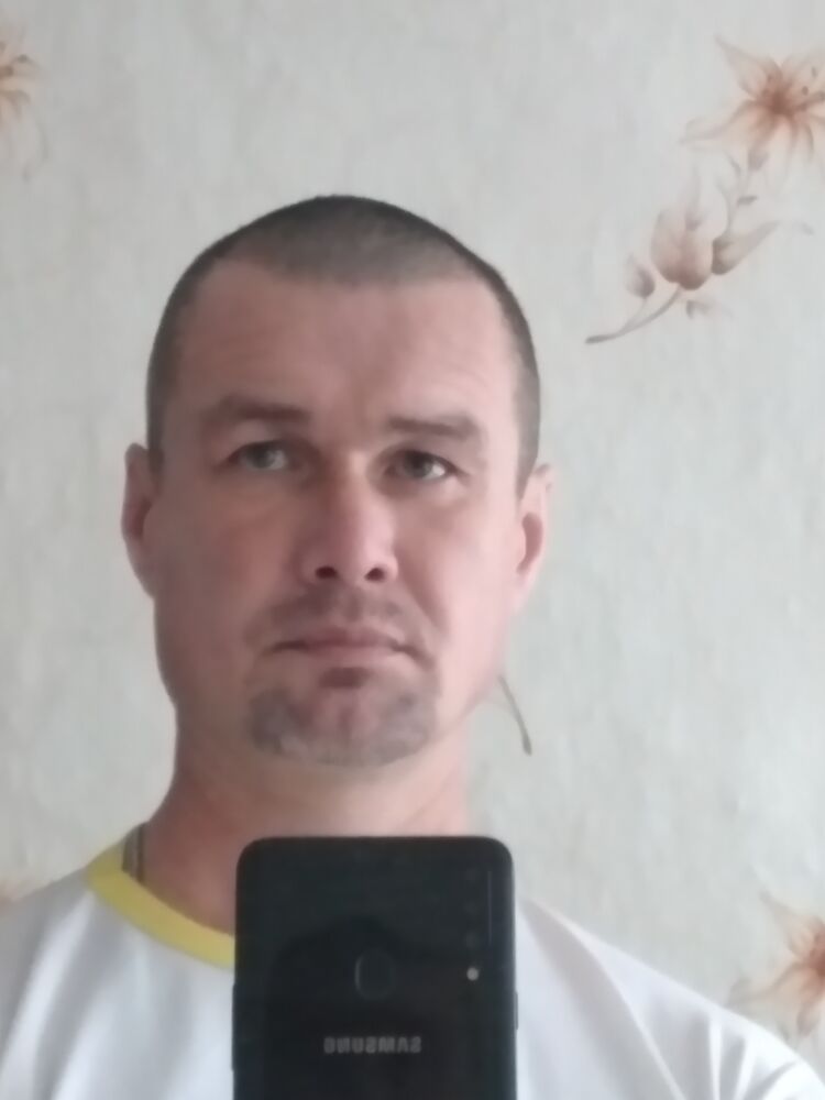  22769958  , 52 ,    