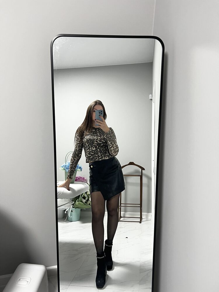  47452338  , 33 ,    