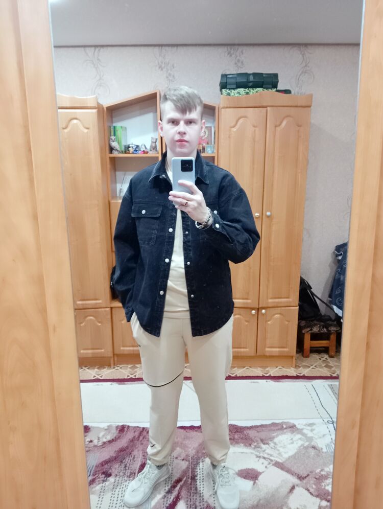  36532278  , 22 ,    