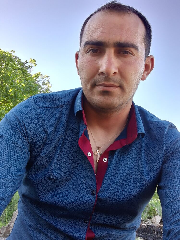  36148498  Artyom, 33 ,    Bielany Wroclawskie