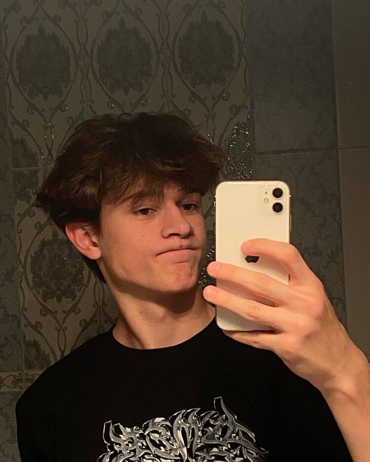 ���� 42703988 ����� ����, 21 ���, ���� ���������� � ������