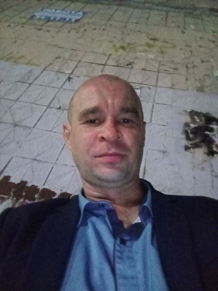  46108168  Ssergss, 100 ,    --