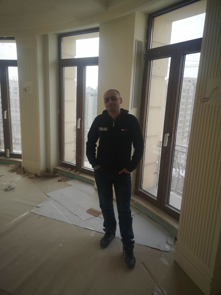  ,   Vardan, 41 ,   ,   , c 
