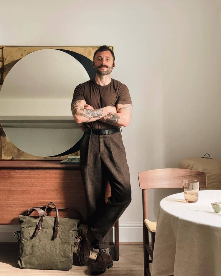  52250468  , 34 ,    --