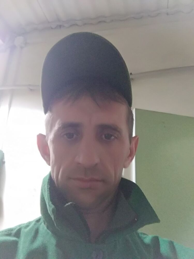  15288398  Alex, 45 ,    