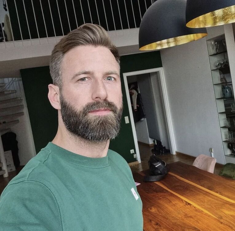 ���� 38583848 ������� James, 48 ���, ���� ���������� � ������