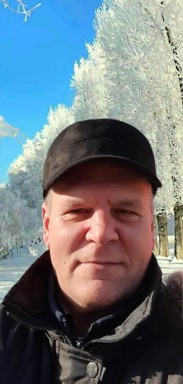  ,   Sergiy, 54 ,     , c 