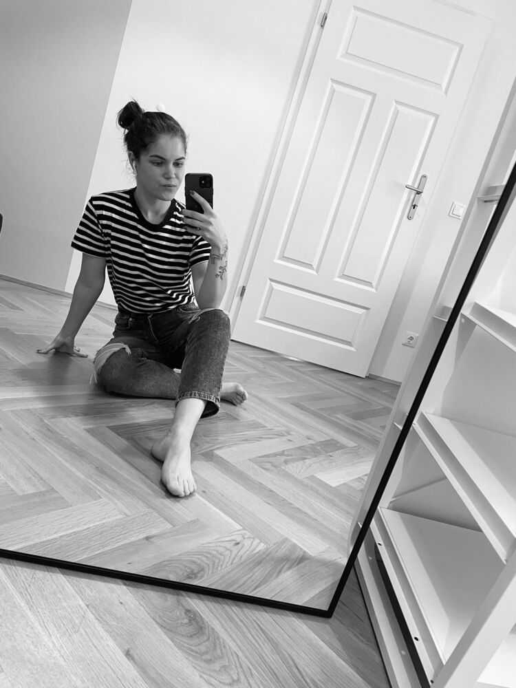  ,   , 33 ,     , c 