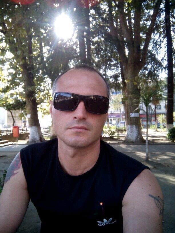  ,   Djixxx, 48 ,   ,   , c 