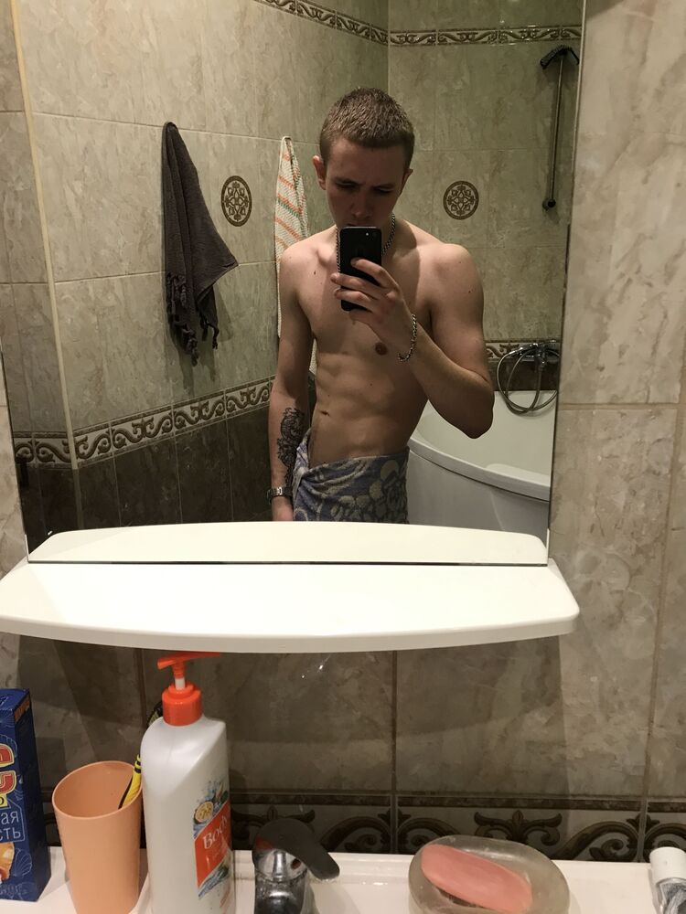  32588028  , 23 ,    