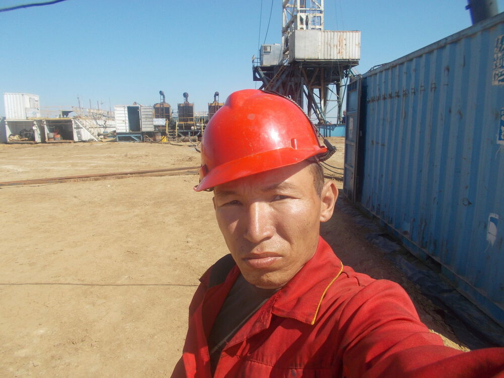  ,   Galymzhan, 49 ,   ,   , c 