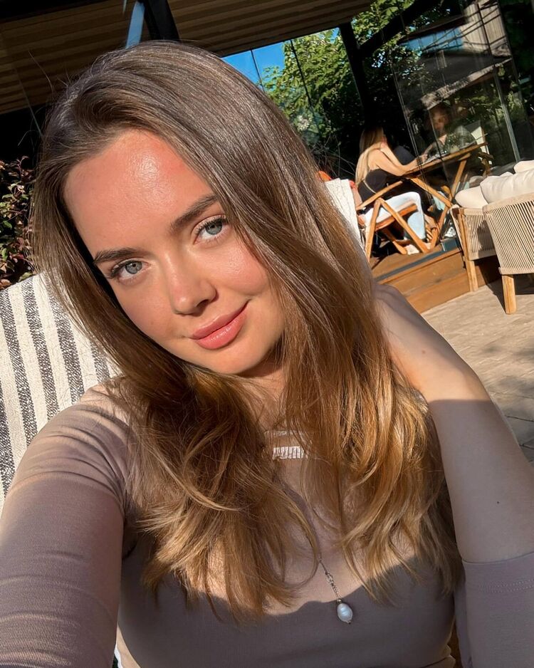  43560718  , 28 ,    -