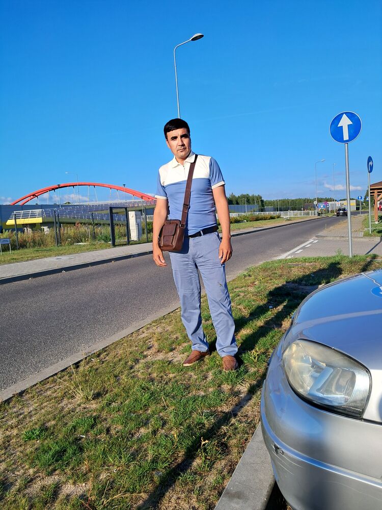 50413888  Yagmyr, 37 ,    