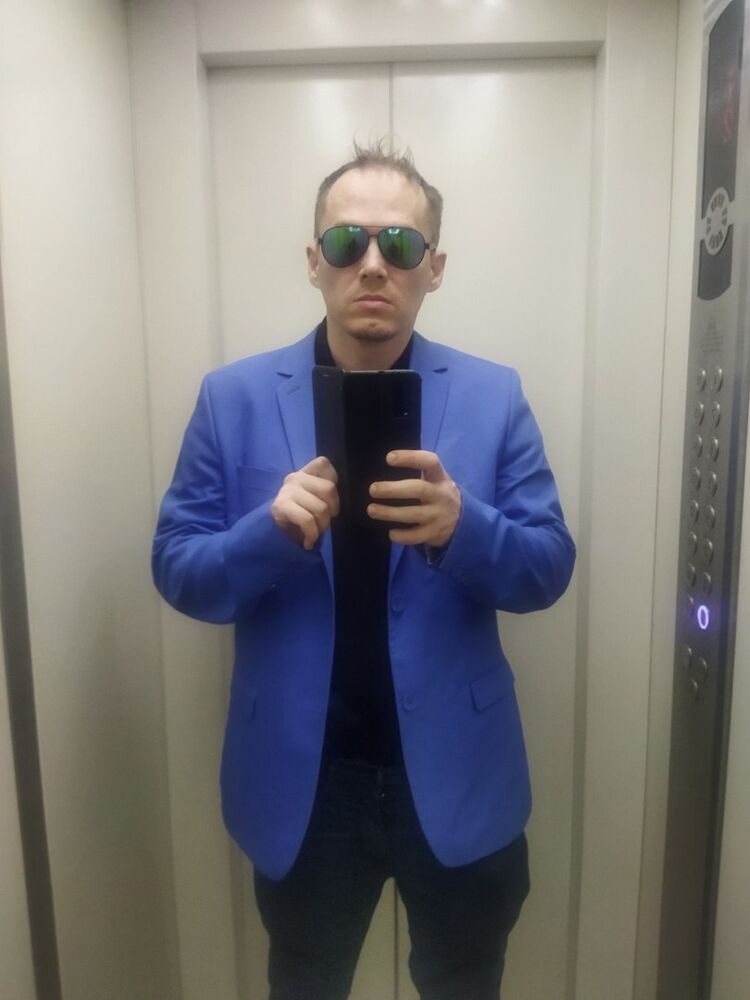 ���������� ��������, ���� ������� Dzhon, 36 ���, ������������ ��� ������, ����� � ���������