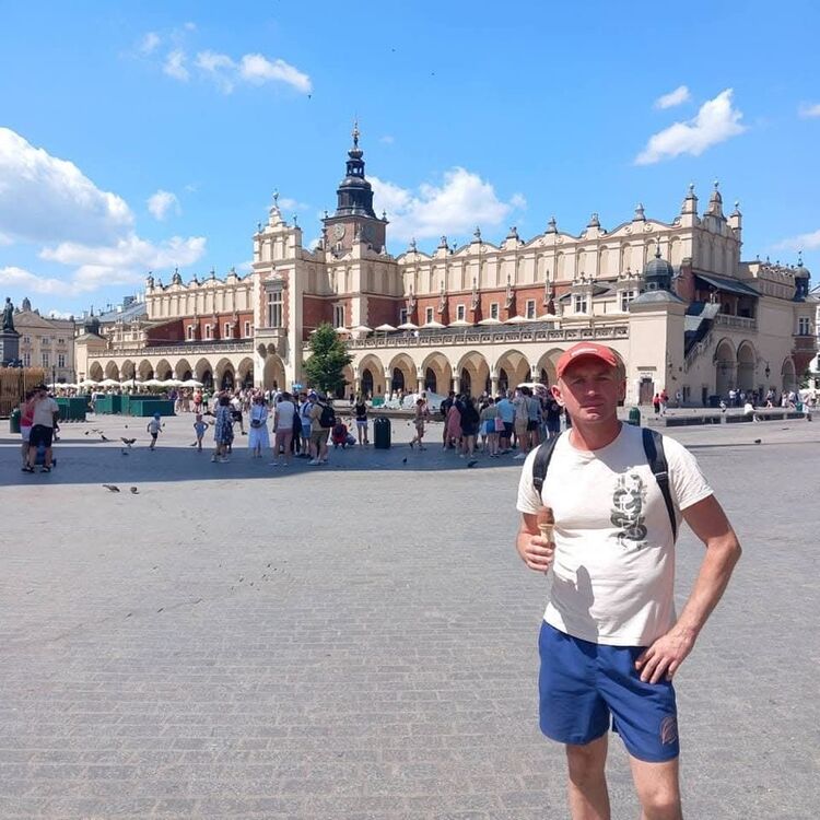  53944208  , 43 ,    Warszawa